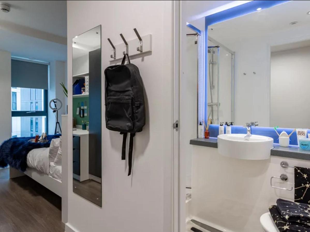 Modern Rooms In Wembley, Sk 런던 외부 사진